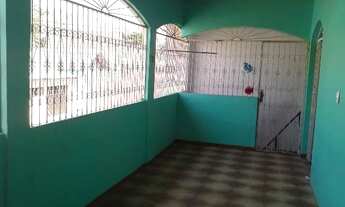 Imagem 2: Alugo Casa Bairro: Coroado 3, 2 quartos sendo 1 suite, garagem. Fone: