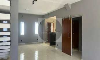 Imagem 4: Vendo duplex com 4 suítes, 200 metros da lagoa, piscina e área Gourmet