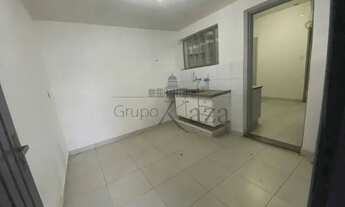 Imagem 4: Casa para aluguel possui 144 metros quadrados com 4 quartos