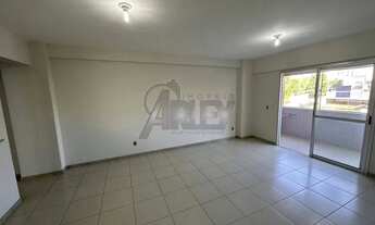 Imagem 5: Cidade Santa Maria AP com 2/4 sendo um suíte, ao lado da Prefeitura