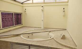 Imagem 4: Cobertura duplex para aluguel possui 200 metros quadrados com 3 quartos