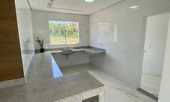 Imagem 3: Casa em Condomínio fechado com 3 quartos em Vespasiano/MG