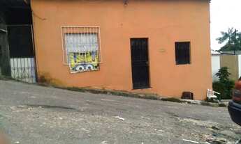 Imagem: Vende se uma vila no Braga mendes com 4