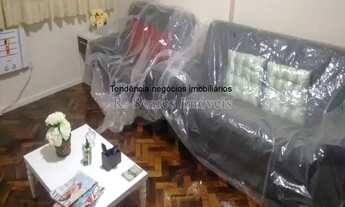 Imagem: Rtamento com três quartos, sendo uma suíte