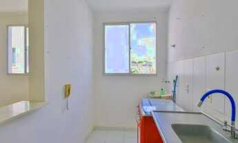 Imagem 2: Apartamento para venda possui 50 metros quadrados com 2 quartos em Itapuã - Salvador - BA