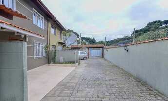 Imagem 4: Sobrado 3 quartos no Bairro Santa Felicidade