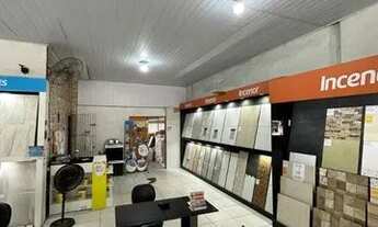 Imagem 3: Vendo Salão Comercial 375m² na Fazenda Grande do Retiro, 2 Banheiros, 05 Vagas. Valor de V