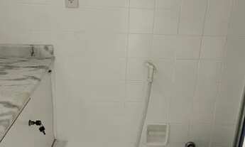 Imagem 5: 2 Quartos, vista mar , dependência de empregada, 1 garagem .Próximo a casa dos concursos