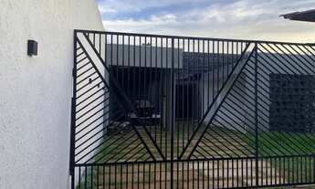 Imagem 6: Casa à venda, com ponto comercial na frente