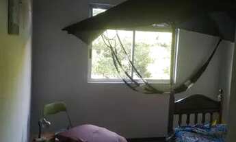 Imagem: Quarto disponível no centro de jf