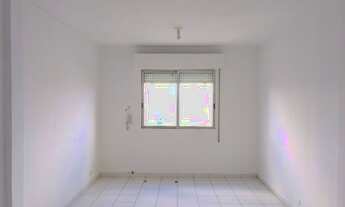 Imagem 2: Kitnet/conjugado para aluguel possui 35 metros quadrados com 1 quarto