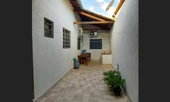 Imagem 6: Casa com 4 quartos com vista para o parque da cidade