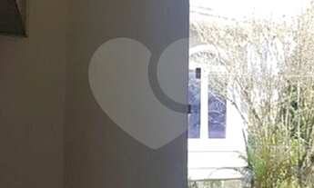 Imagem 3: Casa que precisa de reforma