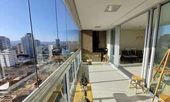 Imagem 6: Andar alto com vista condominio possui quadra de tenis