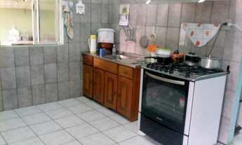 Imagem 2: Aluga casa grande de 3 quartos recém reformada na cidade de Ipatinga