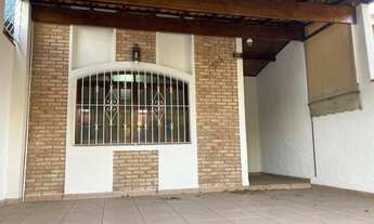 Imagem 1: Sobrado com 04 dor, área construída de 150m2, localização excelente, com ótimo preço.Tauba