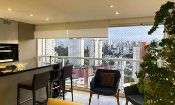 Imagem 2: Apartamento para venda possui 135 metros quadrados com 3 quartos em Aclimação - São Paulo