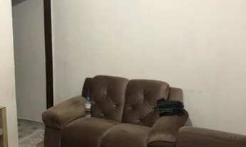 Imagem 2: Eduardo . 3 casas no terreno em ótima localização aceita propostas