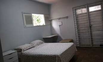 Imagem 3: Alugo quarto Quarto com aluguel por R$1.350 /mês