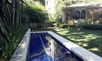 Imagem 7: Morumbi - Local Nobre - 750m² de Construção - Piscina - 5 Garagens - Barbada!