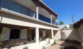 Imagem: Sobrado para venda tem 240 metros quadrados