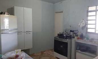 Imagem 5: Vende-se esta no São Jorge - Perto do Castelo Branco