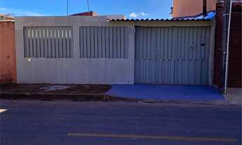 Imagem 2: Casa muito bem localizada na QC2!!!