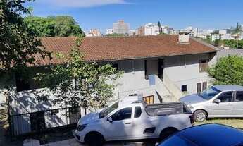 Imagem 3: Imóvel para investidor no Anita Garibaldi, casa transformada em 8 kitnetes