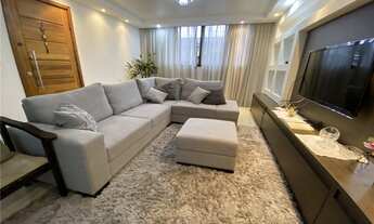 Imagem 6: LINDO SOBRADO MEDINDO NO CENTRO DE PINHAIS