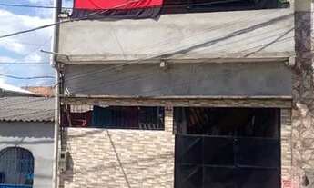 Imagem 6: Vendo uma casa de dois andares 150.000