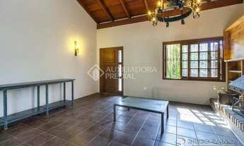 Imagem 6: PORTO ALEGRE - Casa Padrão - Partenon