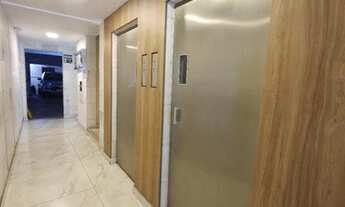 Imagem 5: Apartamento com 4 dormitórios, uma suíte, elevador, 2 vagas à venda, 120 m² por R$ 630.000