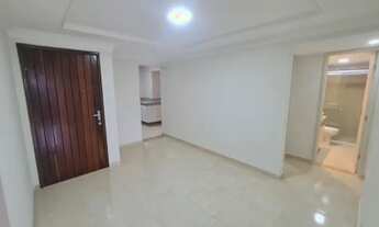 Imagem 7: ALUGO!! EXCELENTE APARTAMENTO EXCLUSIVO EM MANAÍRA!!