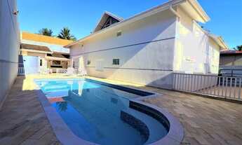 Imagem 3: Casa em Peruíbe com 6 quartos e piscina