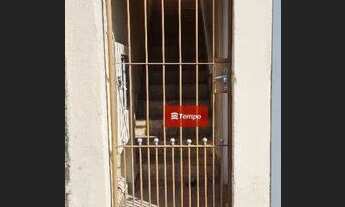 Imagem 2: Casa individual para locação, 2 DS, 2 BANHEIROS E 2 VAGAS