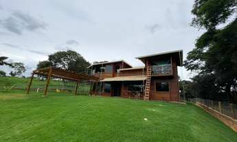 Imagem 2: Casa para venda tem 1000 metros quadrados com 5 quartos serra morena