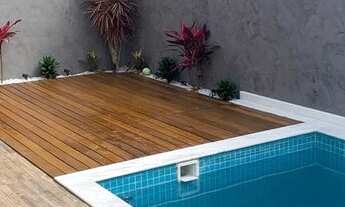 Imagem 2: Lindo sobrado para venda tem 217m2 com 3 suites sendo uma com closet