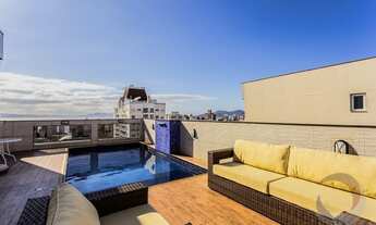 Imagem 5: Cobertura para venda tem 360 metros quadrados com 5 quartos em Centro - Florianópolis - SC