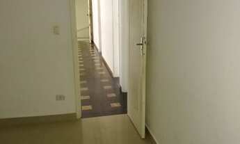 Imagem 6: 3 dormitórios sendo uma suíte 1° andar, garagem fechada - Campo Grande - Santos - SP