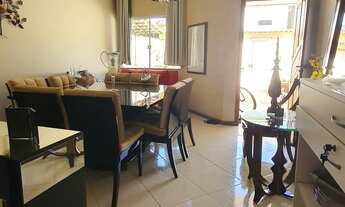 Imagem 1: Dúplex três quartos sendo um suíte, jardim Vitória Macaé RJ!