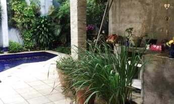 Imagem 2: Sobrado espetacular com excelente padrão construtivo