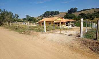 Imagem 1: Chácara com 3 dormitórios à venda, 19000 m² por R$ 295.000 - Centro - Careaçu/MG