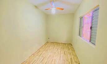 Imagem 4: Casa para venda com 70 metros quadrados com 2 quartos em Melvi - Praia Grande - SP