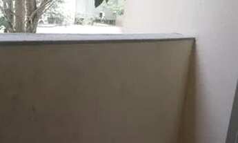 Imagem 2: Alugo Apto Cond. Harmonia 03qts/ Suíte / Varanda/ 2º andar/ semi mobiliado / R$1.300