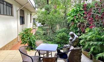 Imagem 4: Casa em rua Tranquila e Arborizada no Campo Belo