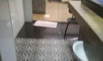 Imagem 6: VENDO CASA Casa com 3 dormitórios