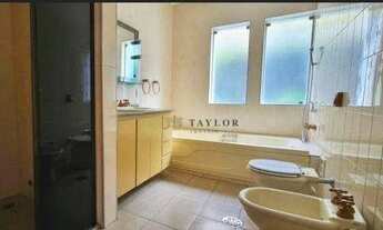 Imagem: Casa assobradada ao lado do Parque Vila