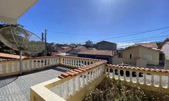 Imagem: Sobrado em terreno de 240 m² com 3 quartos