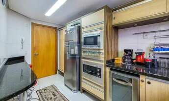 Imagem 3: Apartamento para aluguel possui 143 metros quadrados com 3 quartos