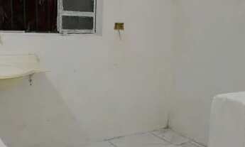 Imagem: Alugo cômodo com cozinha americana e banheiro